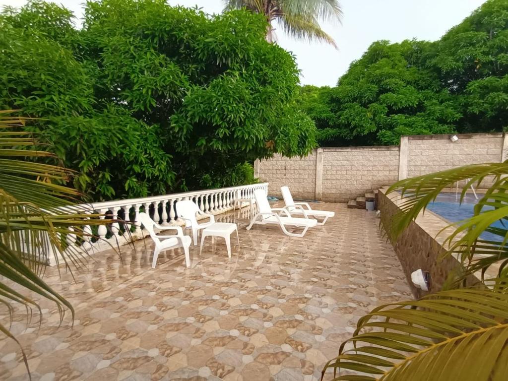 Aed väljaspool majutusasutust Finca de Nosotros