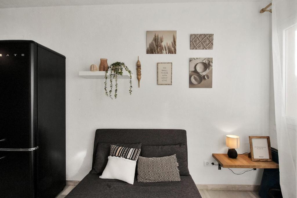 Zdjęcie z galerii obiektu Dúplex estilo boho con increíble terraza y vistas al mar en Estepona - Las Abejeras 609 w mieście Estepona