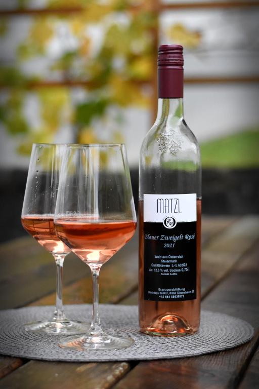 Nápoje v ubytování Wein & Wohnen MATZL - Ferienwohnung