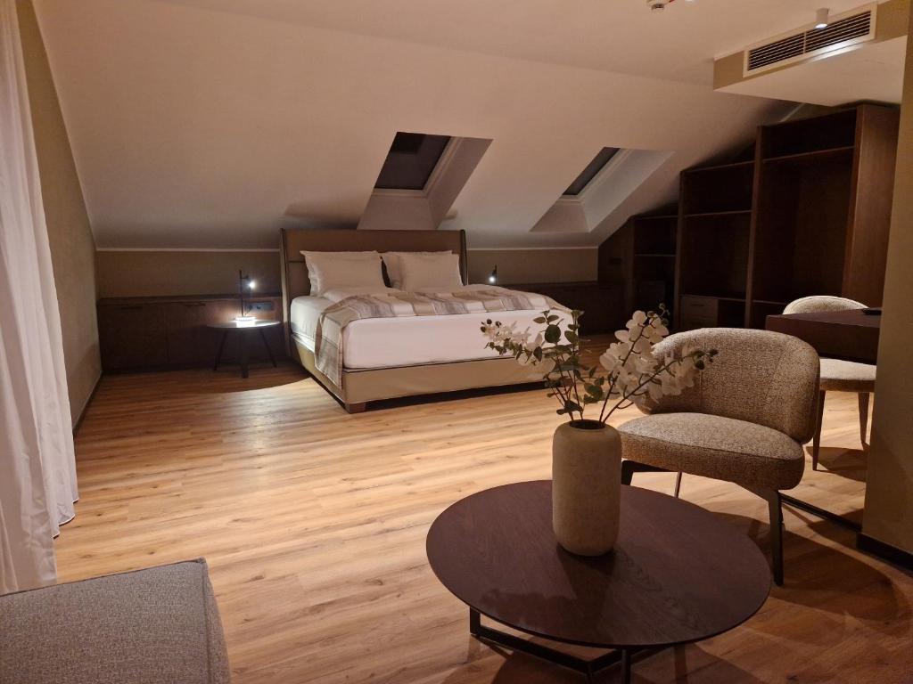 Postel nebo postele na pokoji v ubytování Hotel Wehra