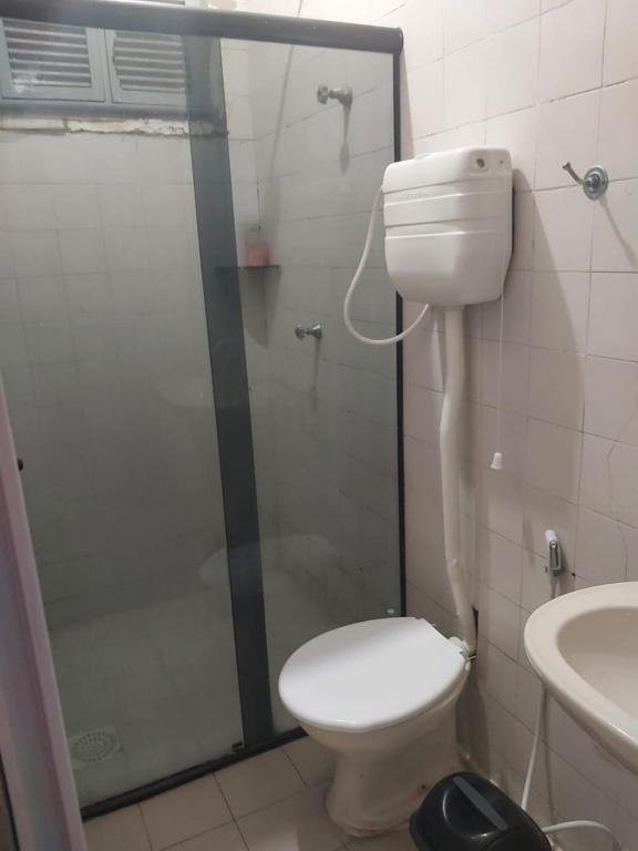 Koupelna v ubytování Pousada e Hostel Lua de Tomate