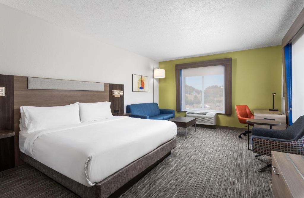 Holiday Inn Express Hotel & Suites Chattanooga-Lookout Mountain by IHG photo
