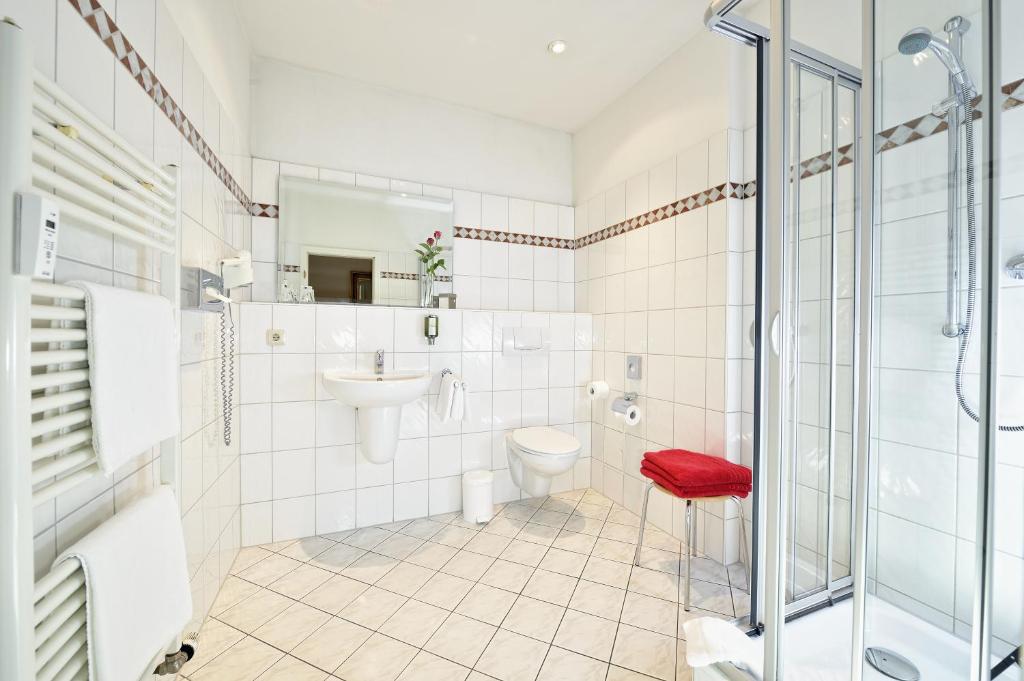 Koupelna v ubytování Hotel Graf von Mansfeld