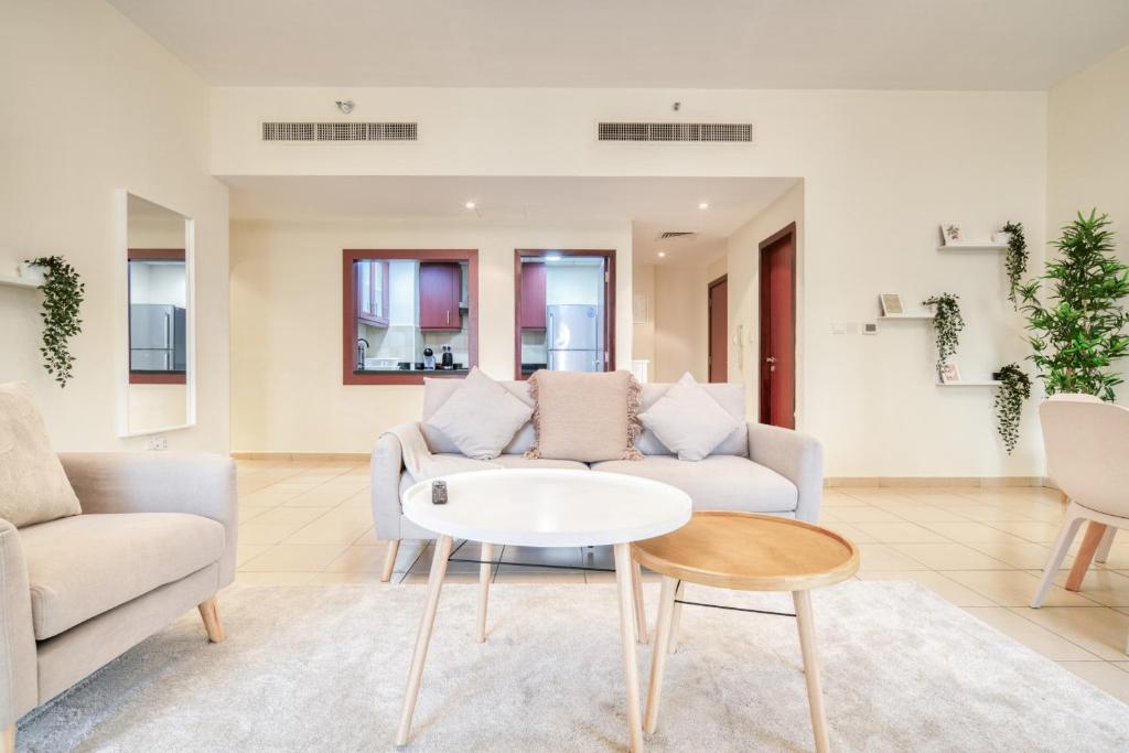 Posezení v ubytování Rimal 1 - Jumeirah Beach Residence - Mint Stay