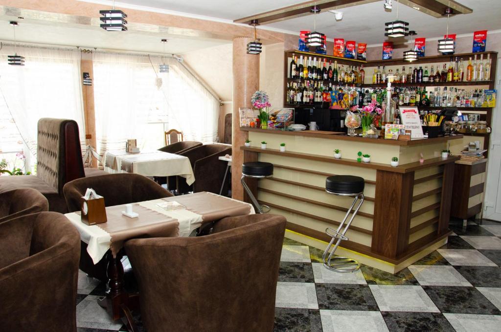 Lounge nebo bar v ubytování Hotel VIZA & SPA