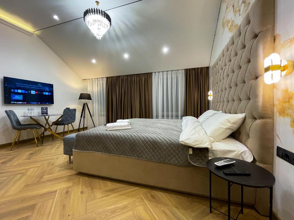 MYFREEDOM LUX Апартаменти Центр вул Пушкінська 33 м Хрещатик - Apartment
