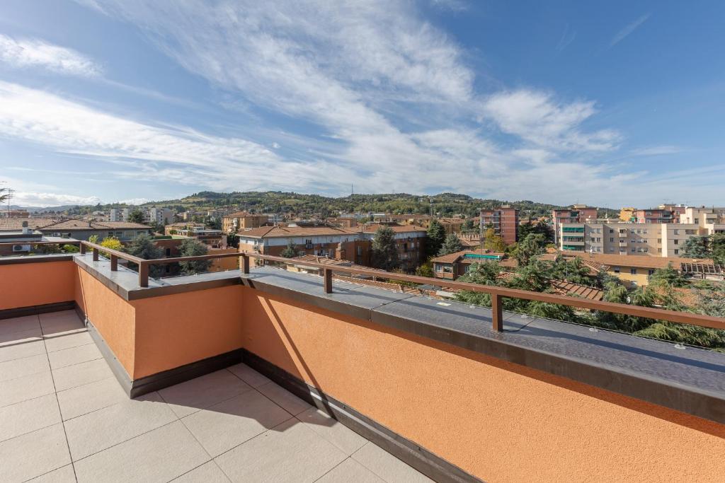 Bologna şehrindeki Bologna Hills View - Stunning Attic with Terrace tesisine ait fotoğraf galerisinden bir görsel