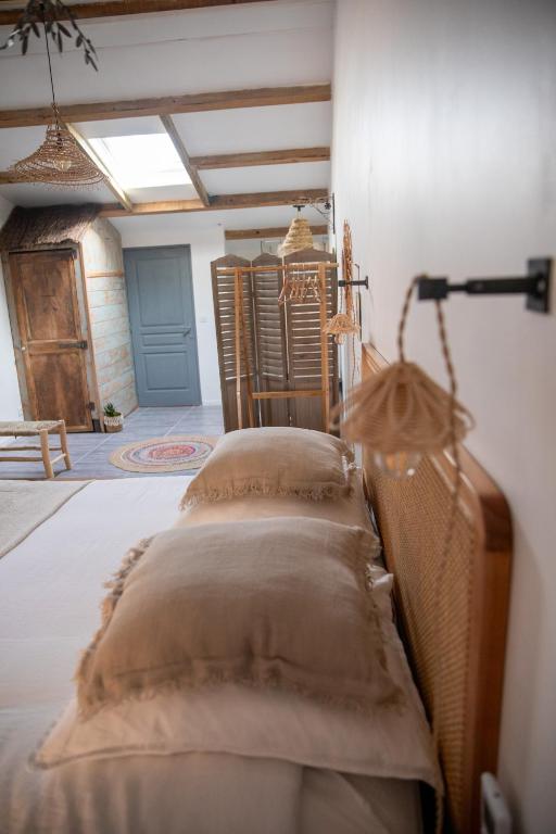 Bessire Chambres & table d'hôtes - Chambre Double Avec Vue De La Piscine