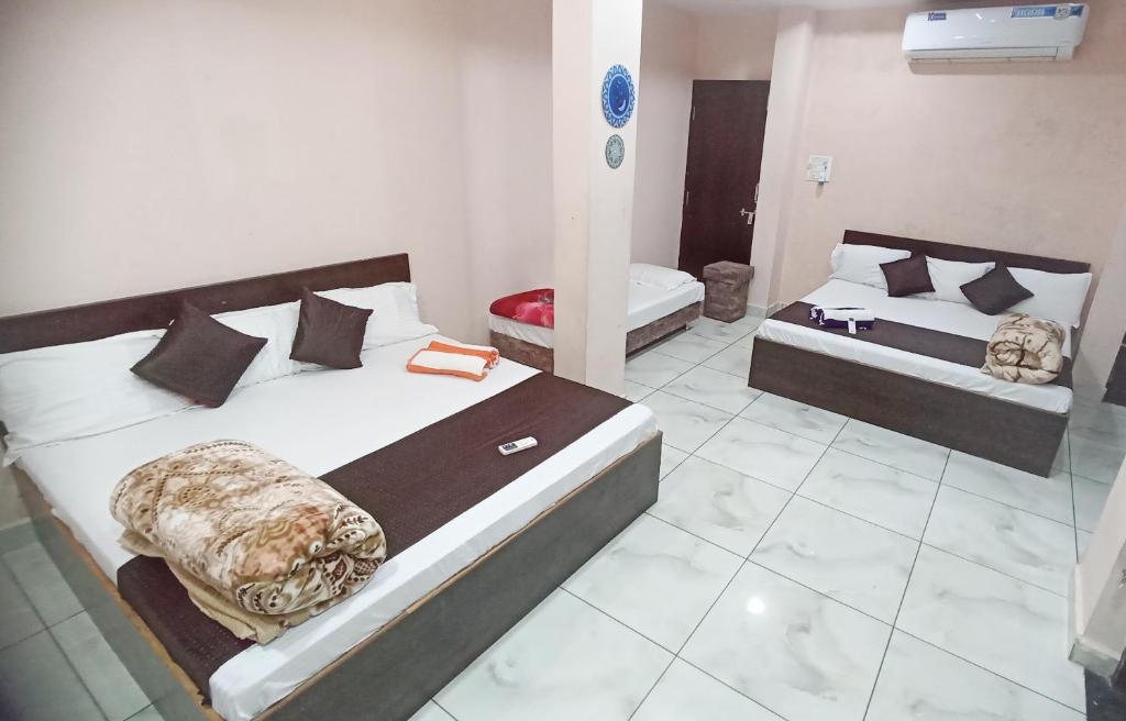 Hotel Shri Krishna Palace - Sala Familiar De Lujo