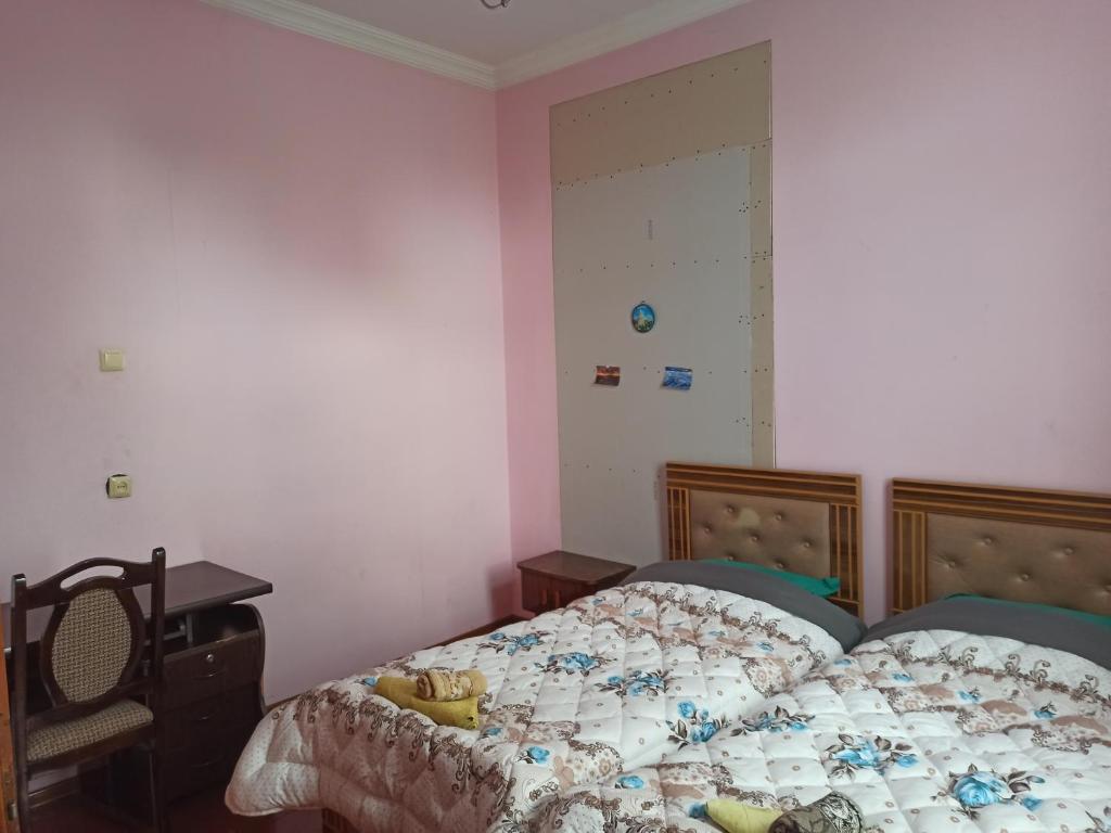 Postel nebo postele na pokoji v ubytování Cozy home