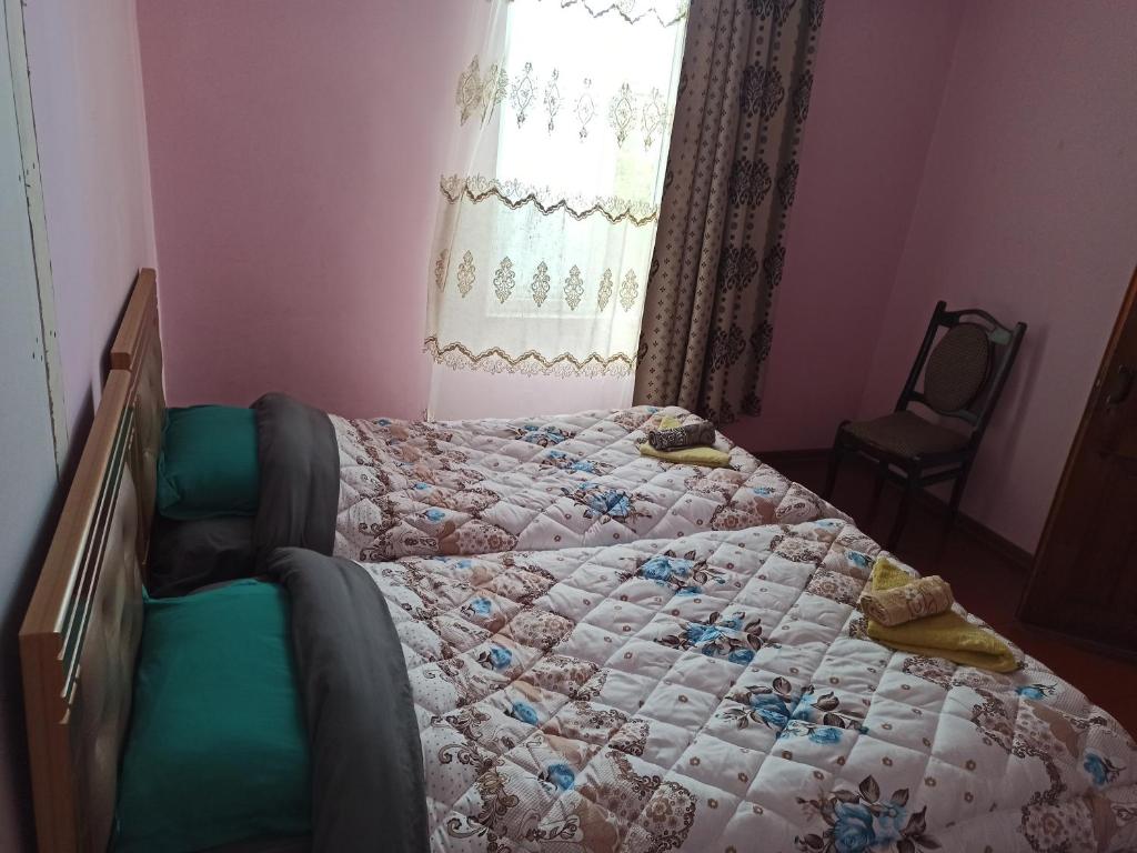 Postel nebo postele na pokoji v ubytování Cozy home