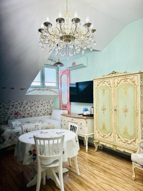 Posezení v ubytování Hotel Zerta Old Tbilisi