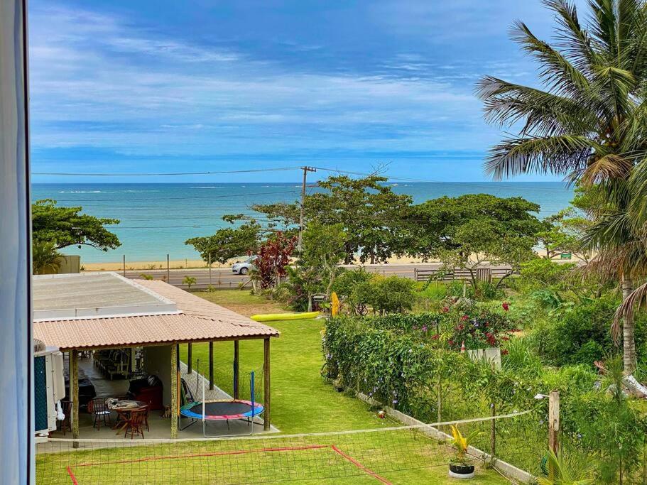 瓜拉帕里的住宿－Beira Mar Meaipe Apt 1Q c/ lazer，海景度假屋