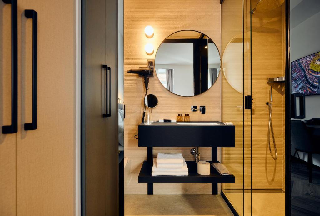 Koupelna v ubytování The Hotel Ljubljana