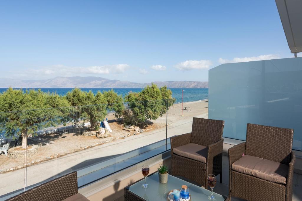 Alexia Seaview Apartments - 19