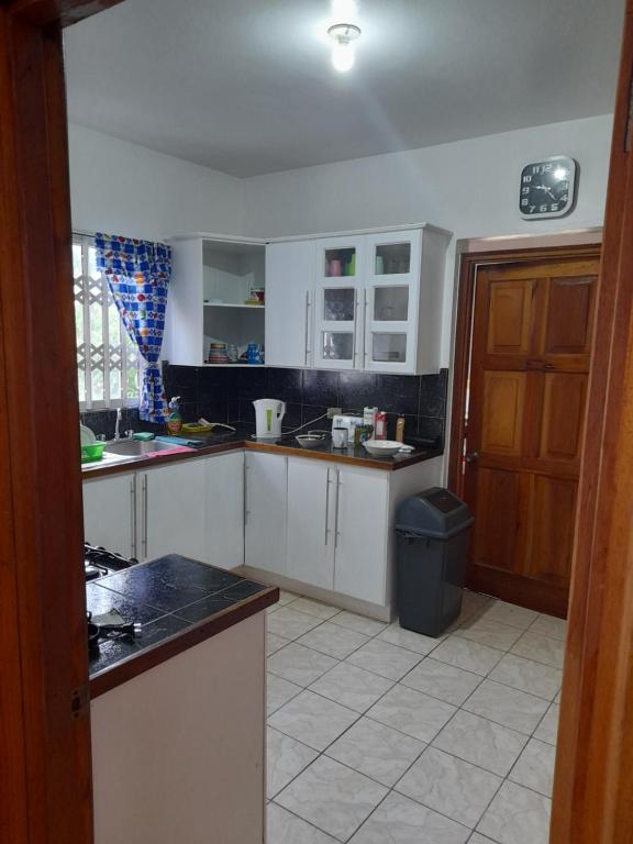 Kuchyň nebo kuchyňský kout v ubytování Melrose Place