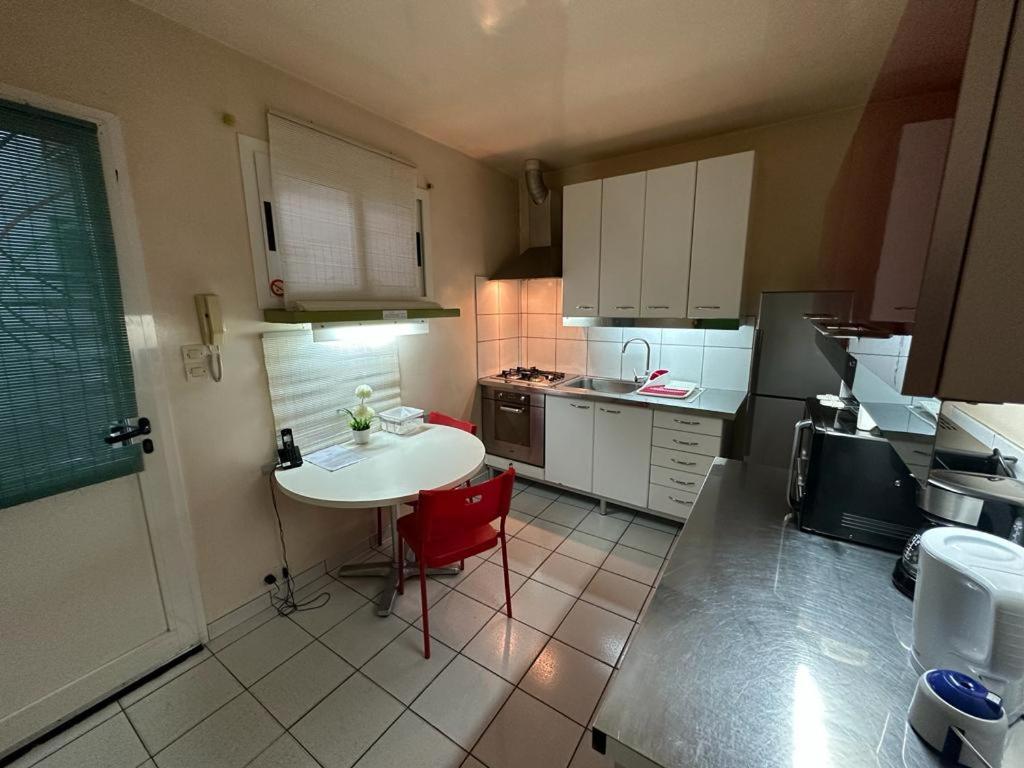 Maison d'hôtes villa Anna Dakar - Estúdio