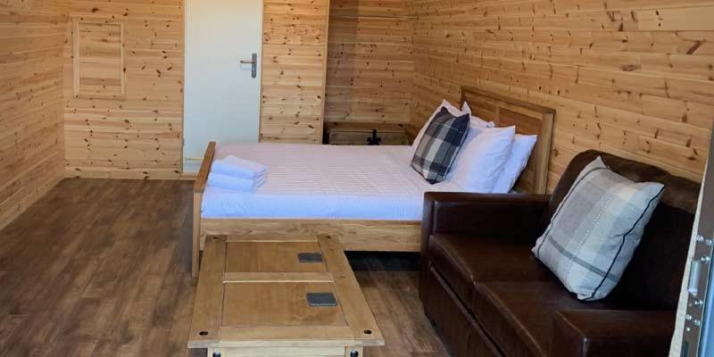 Superior Glamping Pod with Hot Tub - Chambre Double Avec Salle De Bain Spa