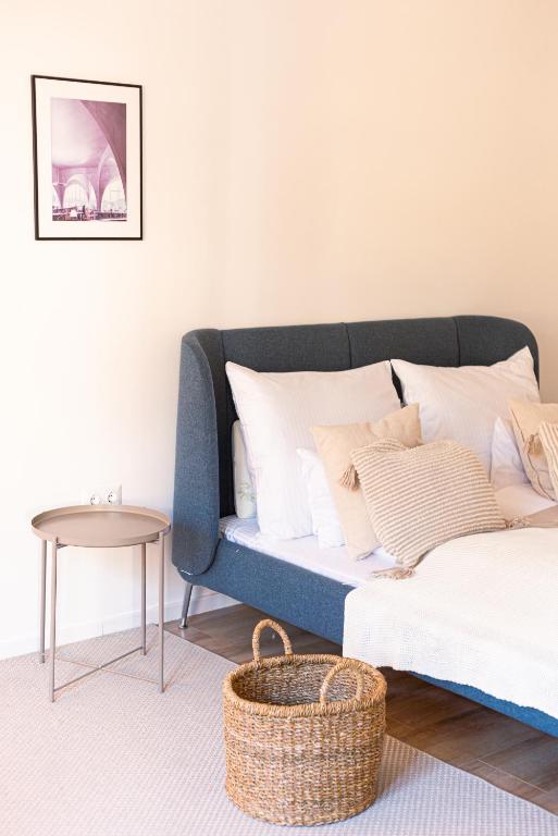 Deluxe Swan Stone Castle Apartment - Resim 14