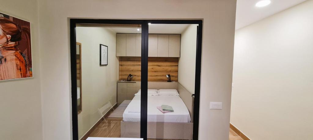 2V1 - Center apartment 4 - Image 7