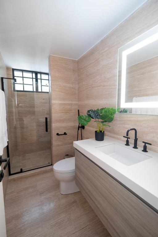 Koupelna v ubytování ESHEL SUITES PANAMA