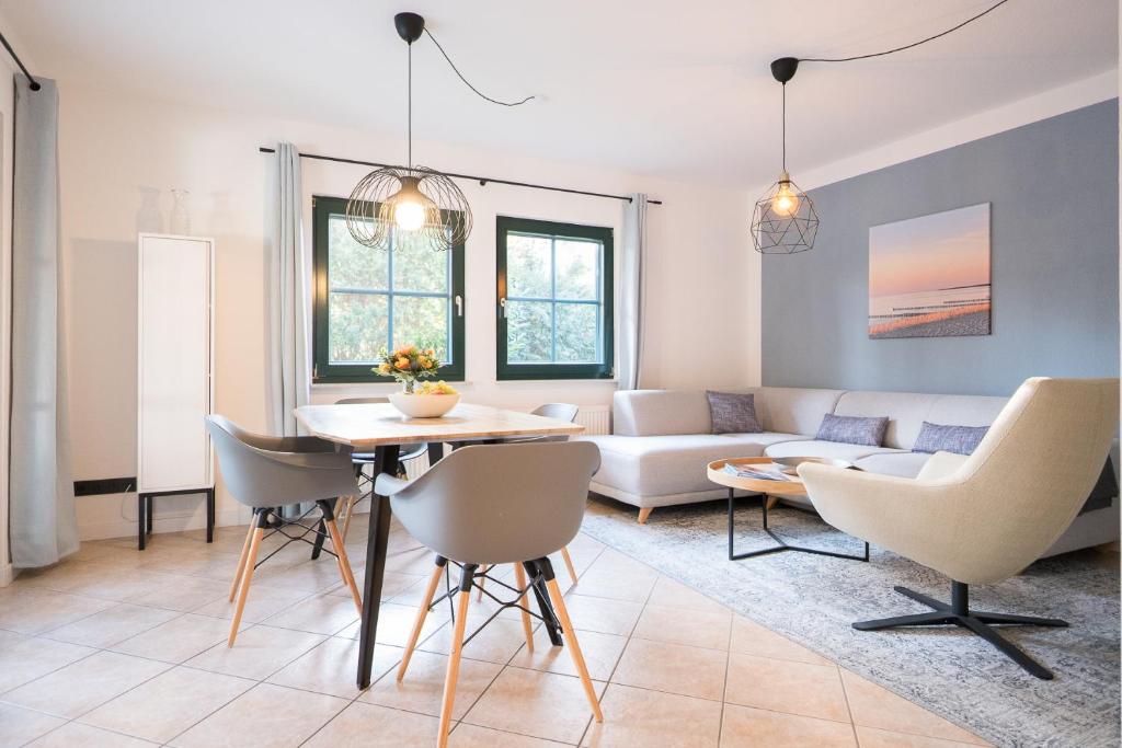 Χώρος καθιστικού στο Ferienwohnung Lee West 2 1