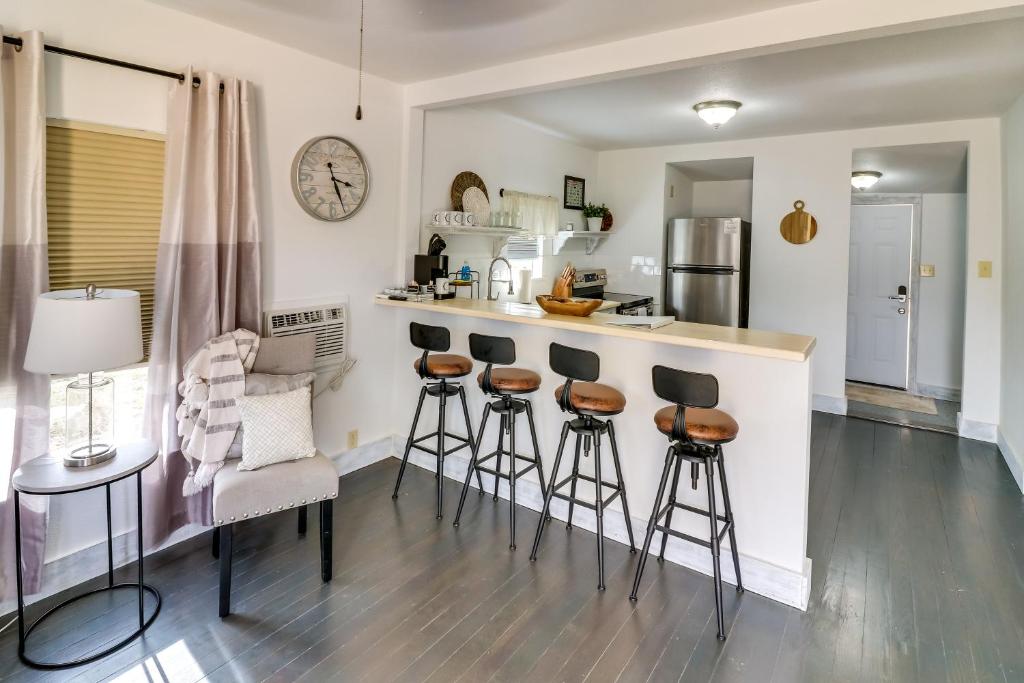 Cozy Ballinger Vacation Rental with Deck and Grill!, Ballinger