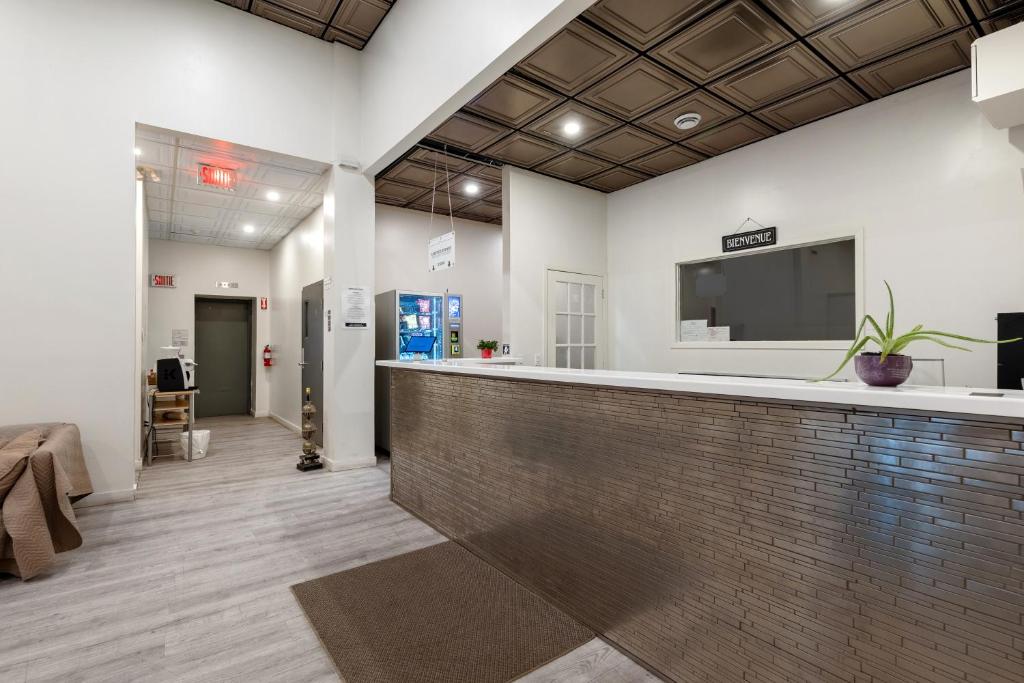 Hotel Auberge Manoir Ville Marie - Resim 21