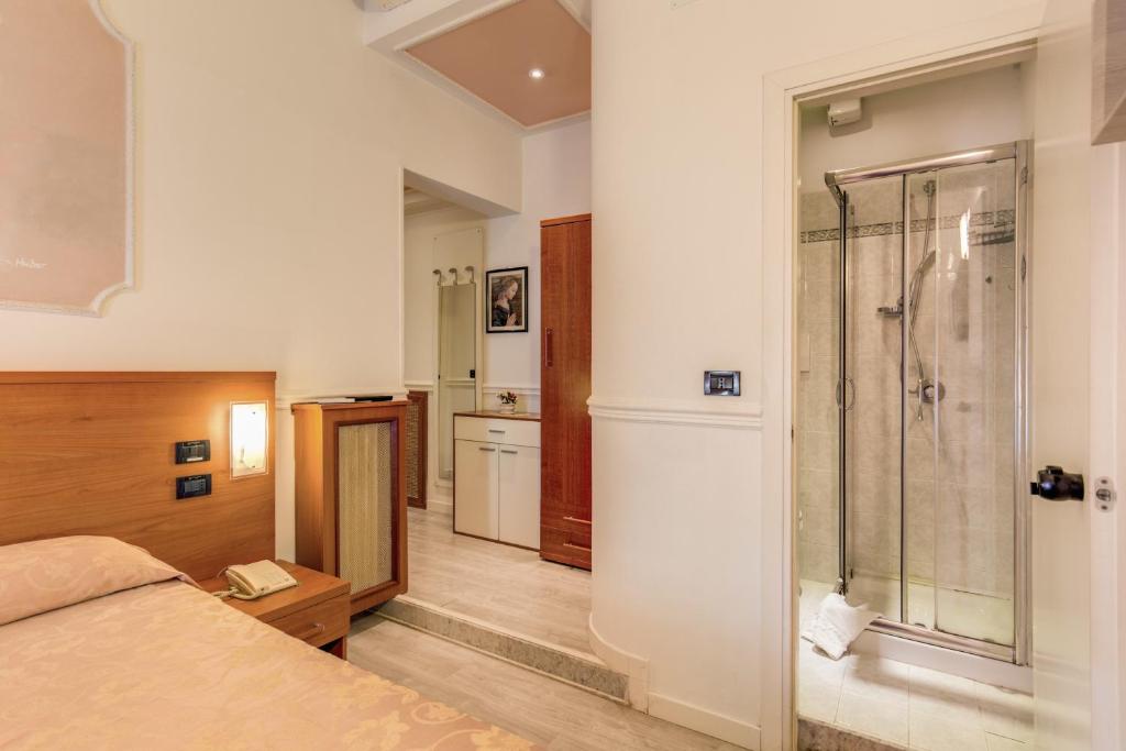 Hotel Martini - Resim 33