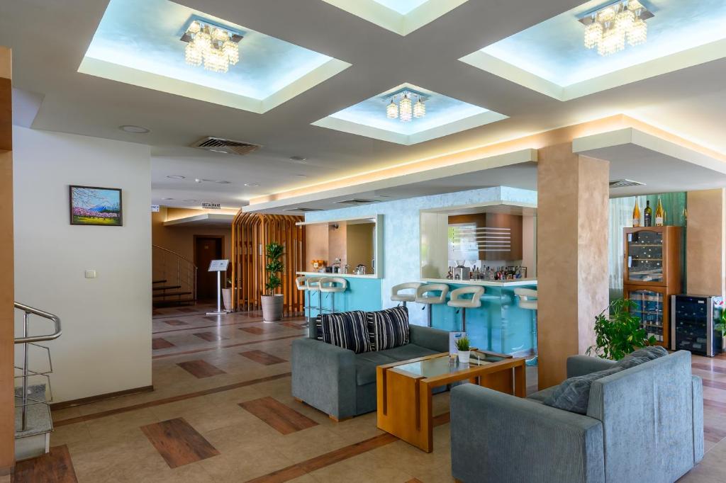 Posezení v ubytování Spa Hotel Ezeretz Blagoevgrad
