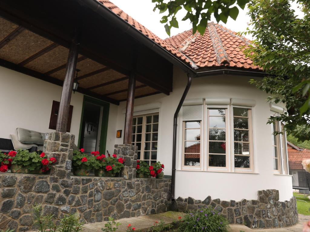 Budova, kde se vila nachází