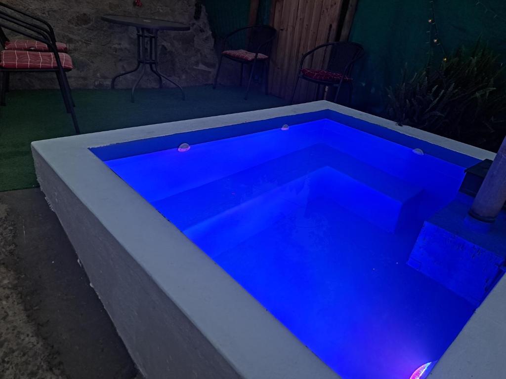 Casa Vista del sol, con piscina, tinaja, y quincho