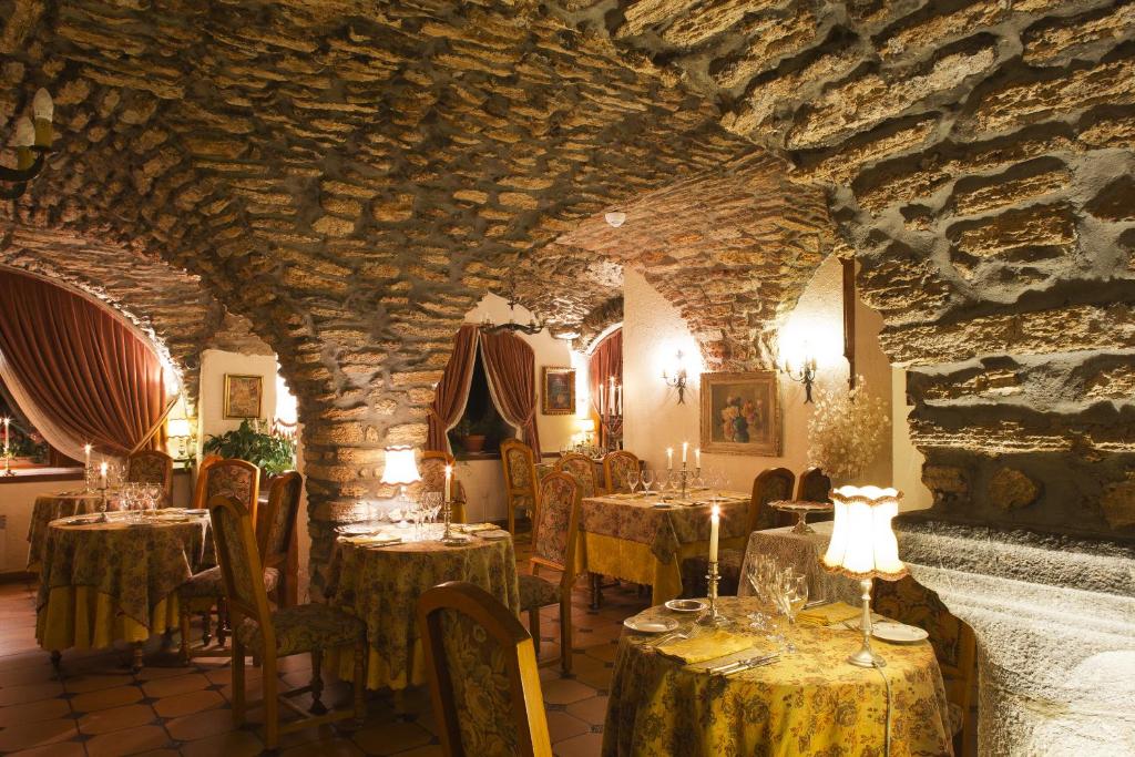 Posezení v ubytování L'Auberge du Choucas