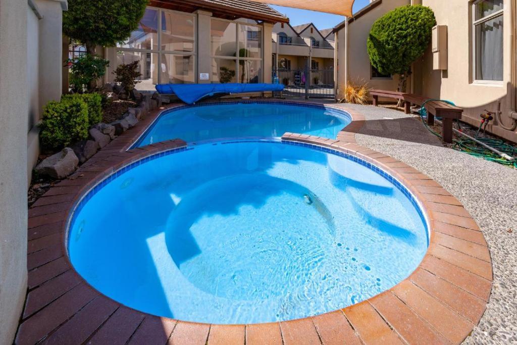 Apartment Fourteen - Resim 17