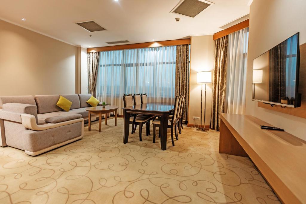 Dedeman Oskemen Tavros Hotel - Two-Bedroom Apartment