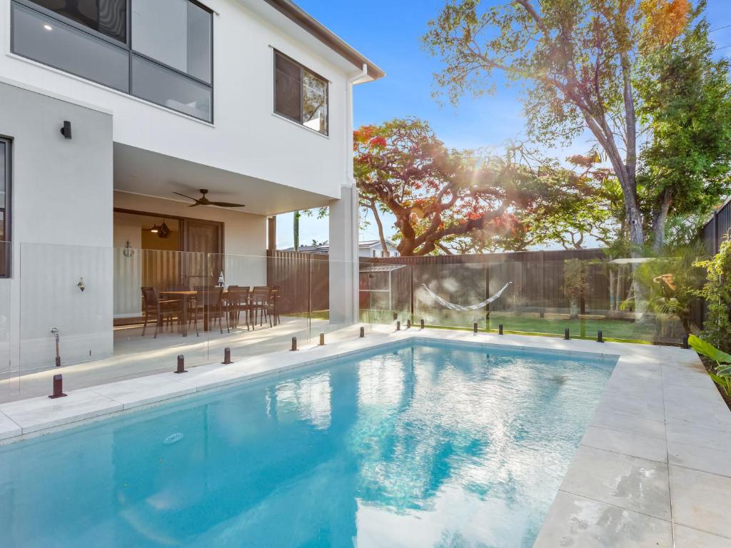 La alberca dentro o cerca de Driftwood