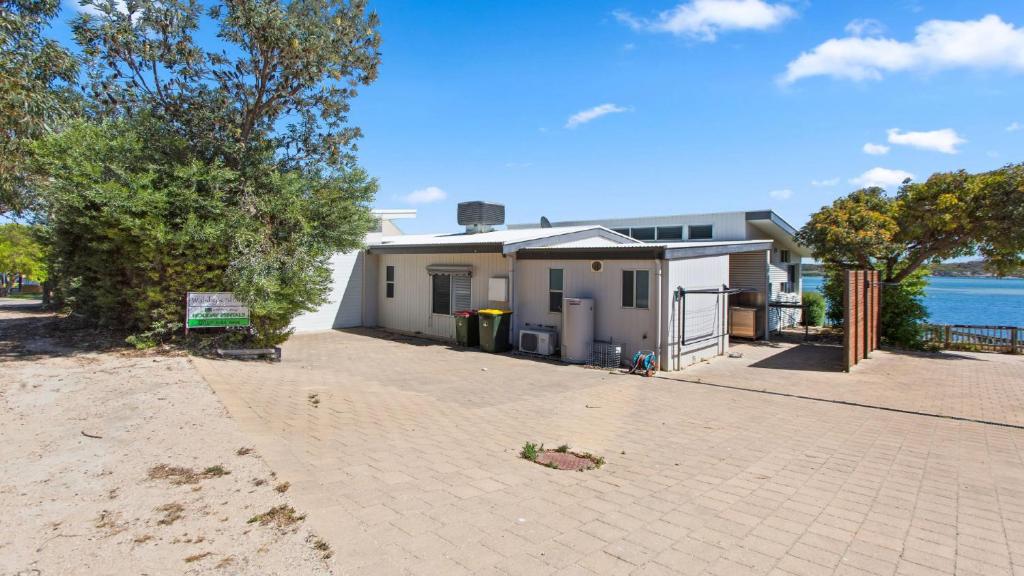 Fotografie z fotogalerie ubytování Walshys Shack v destinaci Coffin Bay