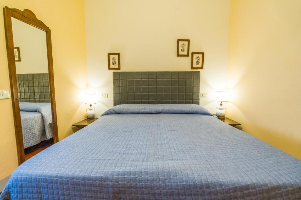 Albergo Casentinoにあるベッド