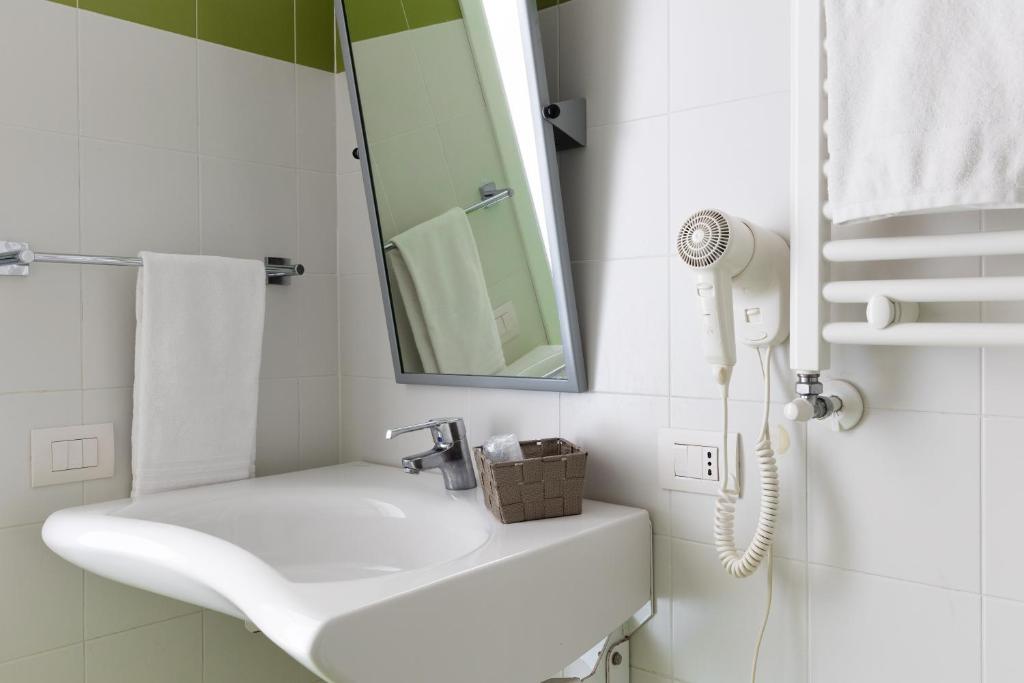 Hotel Campus Sanpaolo - Resim 32