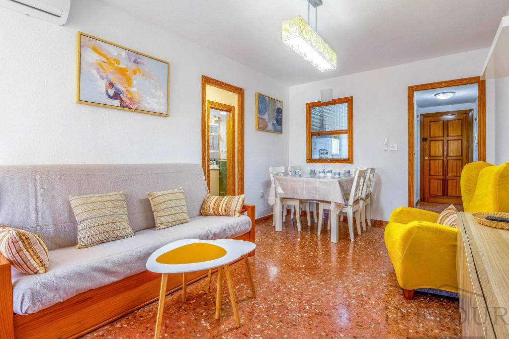 https://cf.bstatic.com/xdata/images/hotel/max1024x768/505958742.jpg?k=4542f880219a9e0f2905eba001ea64855b4a2df7ad655e5d303a5e648501514d&o=&hp=1