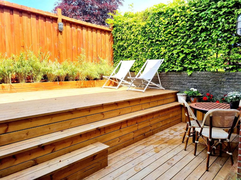 Neptun Studio-apartment with terrace.にある庭