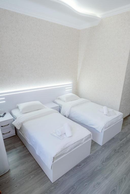 Opera Avenue Hotel - 