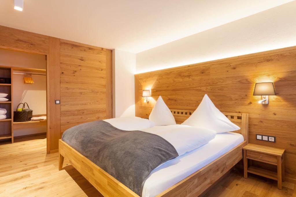 PANORAMA Allgäu Spa Resort - Junior Suite With Balcony