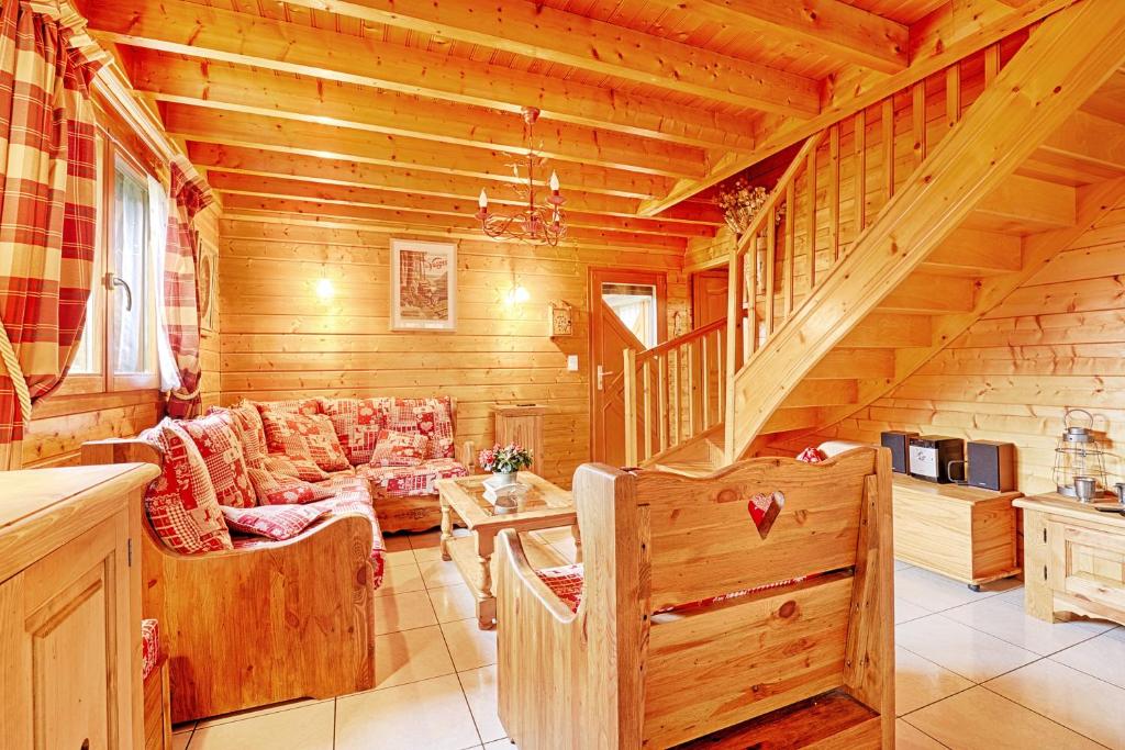 Posezení v ubytování Le Chalet des Cœurs - Avec vue montagne