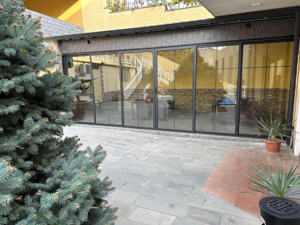 Budova, kde se hotel nachází