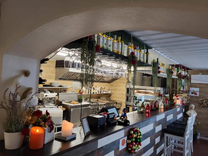 Restaurace v ubytování Hotell Lamar