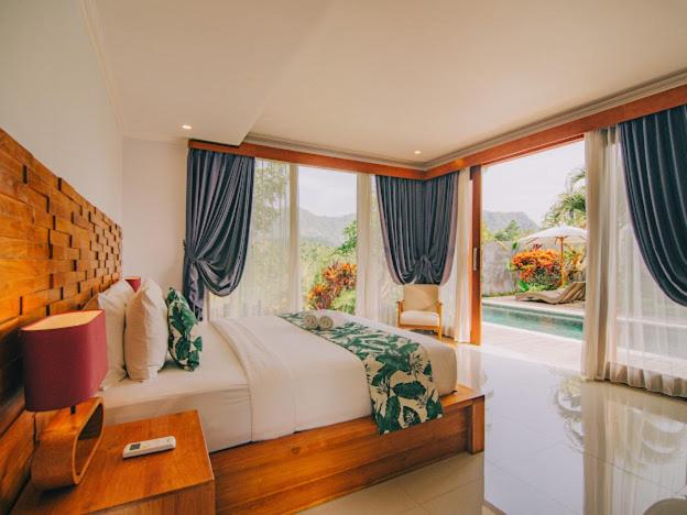 The Sidemen Villa - 11