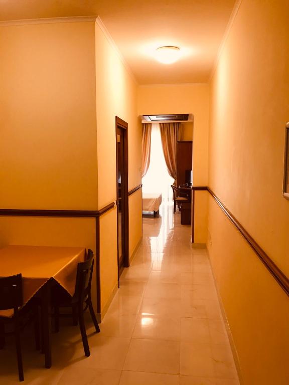 Hotel Virgilio - Resim 10