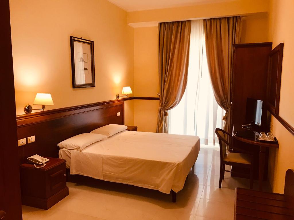 Hotel Virgilio - Resim 12