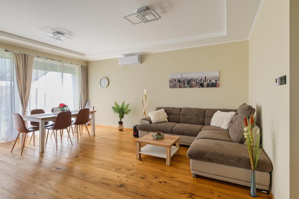 A seating area at ABG House Ecser